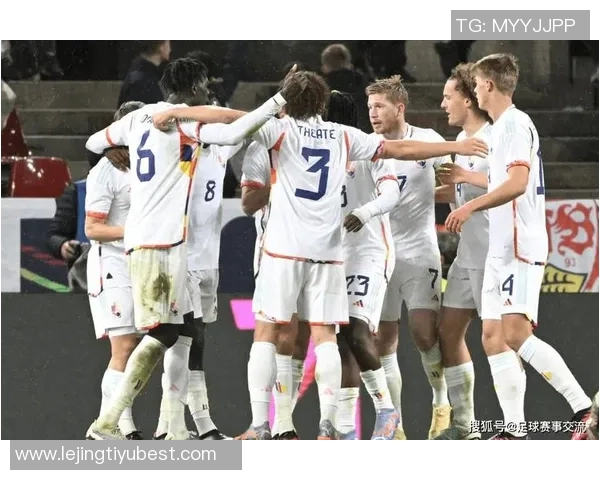 意大利发布海报支持以色列小曼奇尼雷特吉埃斯波西托共同出镜